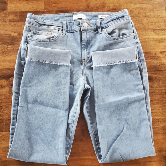 Jessica Simpson Denim - Jessica Simpson Relaxed Skinny Crop Jeans 6/28 Women's